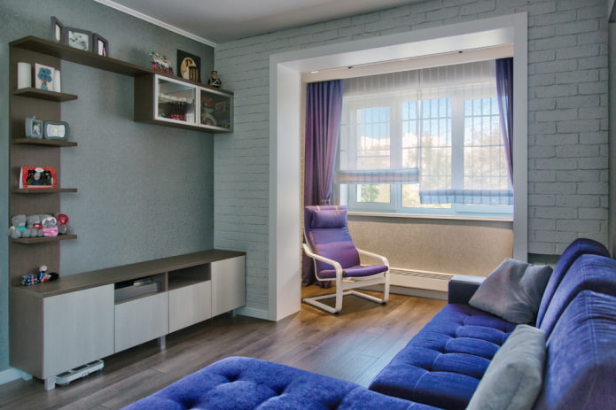 balcony passage without a door in the interior