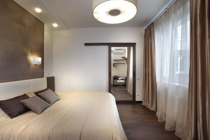 mirrored compartment doors in the interior