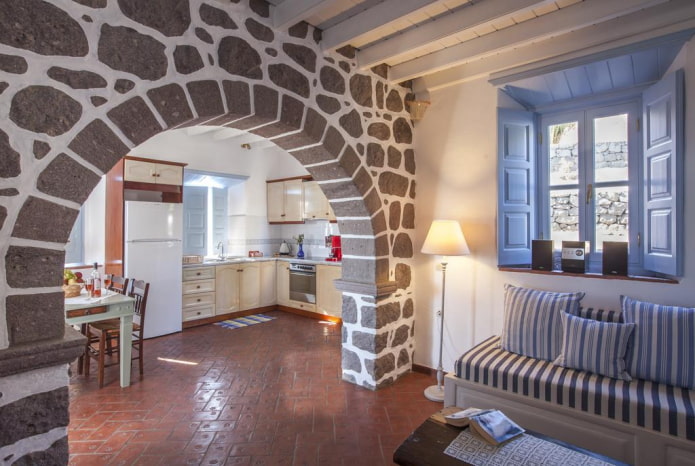 arch in the interior