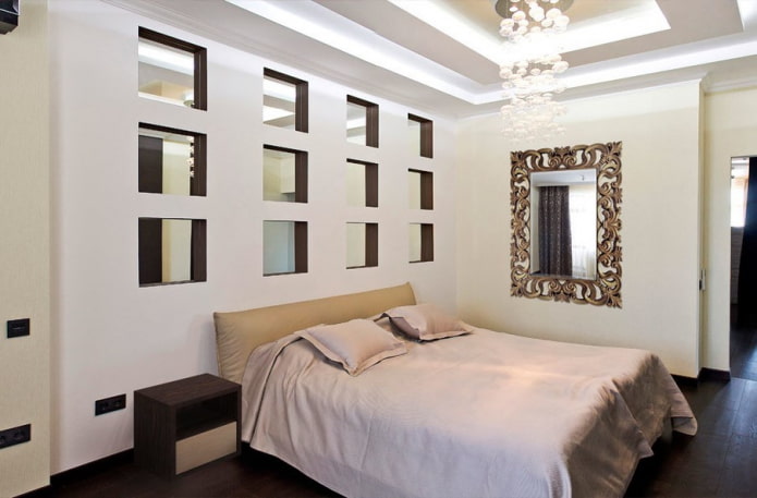 niches with mirrors in the interior niches with mirrors in the interior