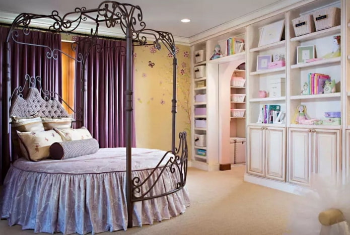 wrought iron round bed in the interior