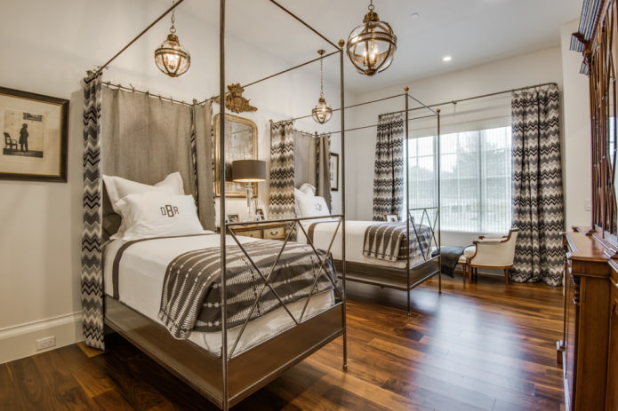 Canopy beds for boys