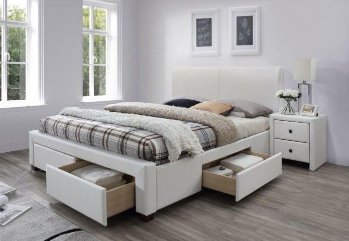 double model with drawers in the interior