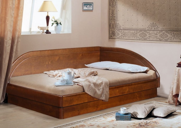 double corner bed in the interior