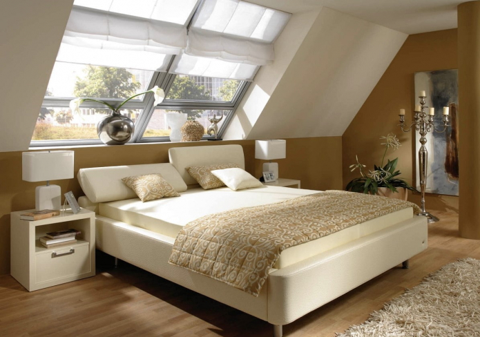 double model with headrests in the interior