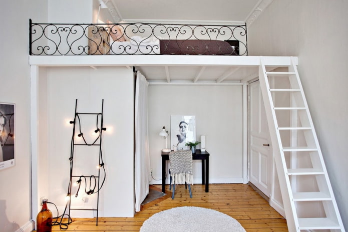 bed on the ceiling in the interior of the bedroom