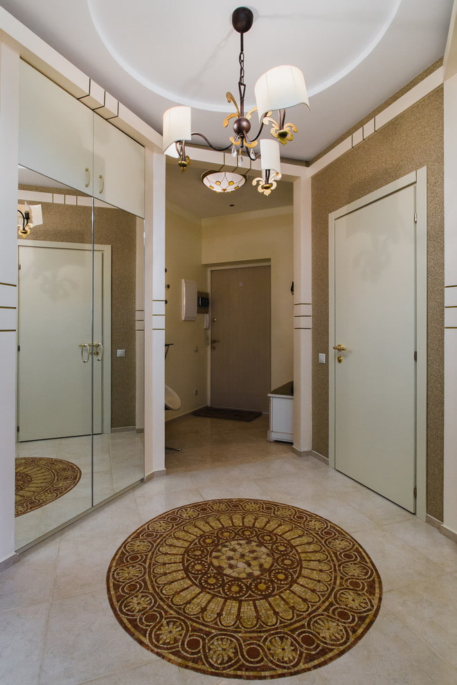 mosaic tiles in the interior of the hallway