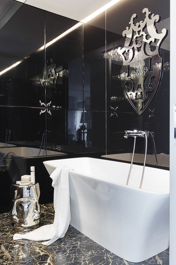 Glossy tile Glossy tile