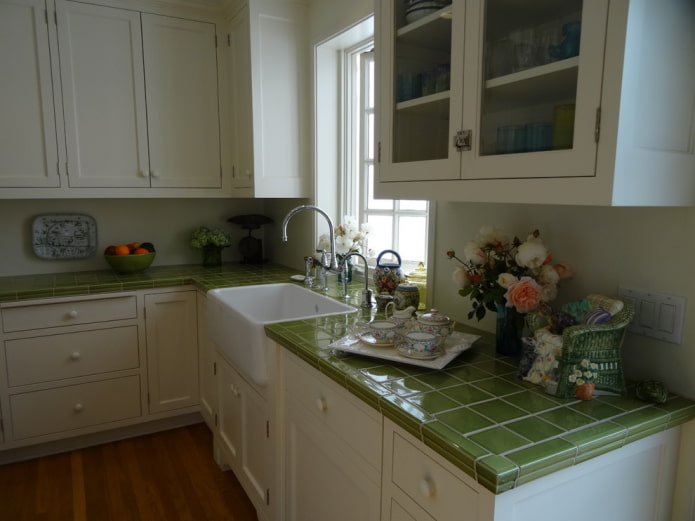 green table top green table top