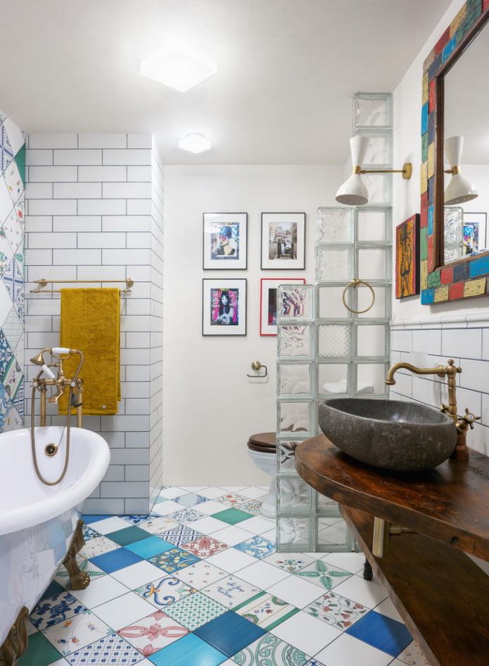 tiled layout in the bathroom interior