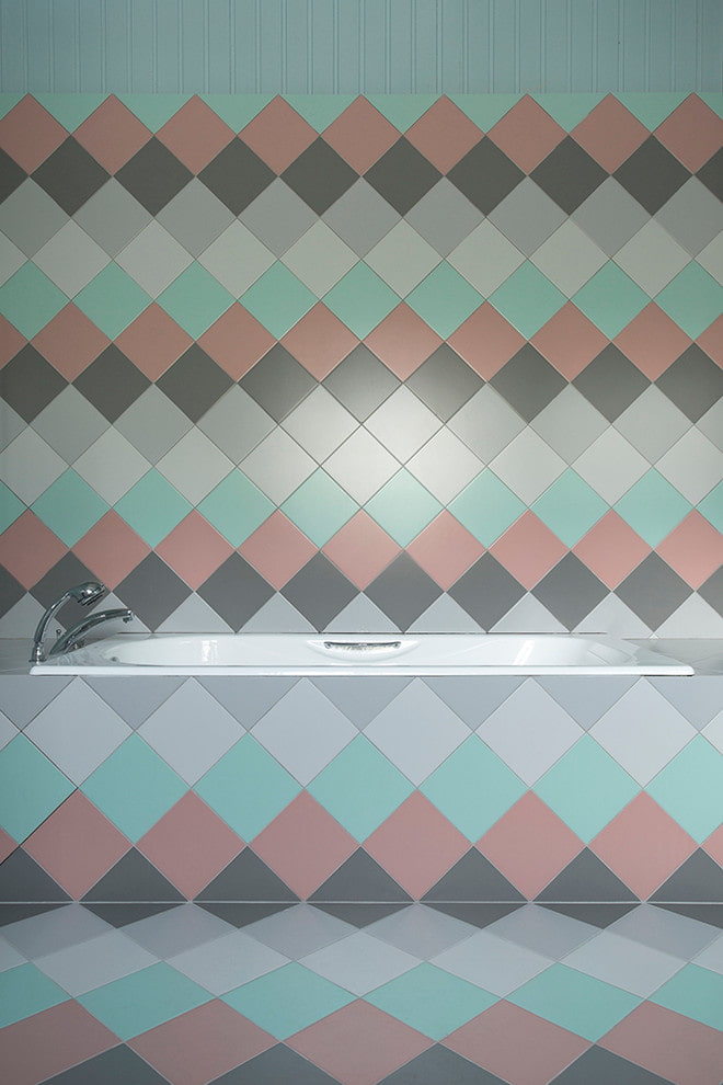 tiled layout in the bathroom interior