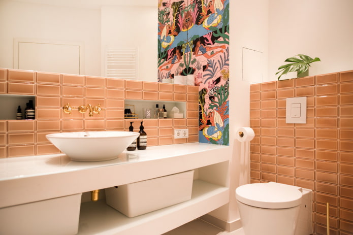 tiled layout in the interior of the toilet