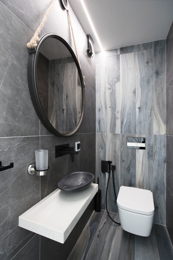 wood effect tiles in the bathroom interior