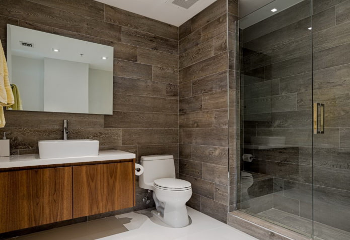 wood effect tiles in the bathroom interior