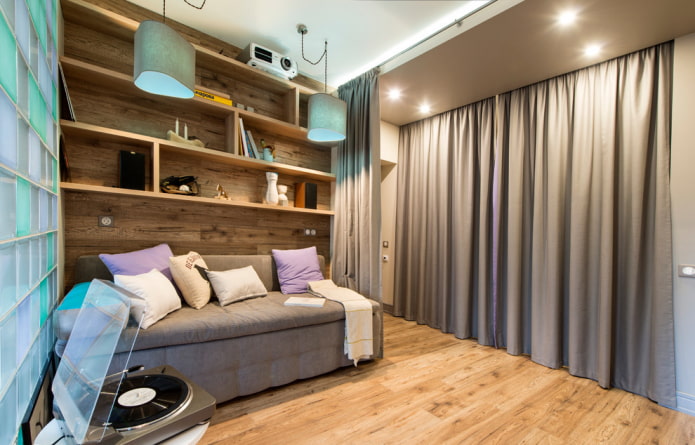 linoleum with imitation of laminate in the interior