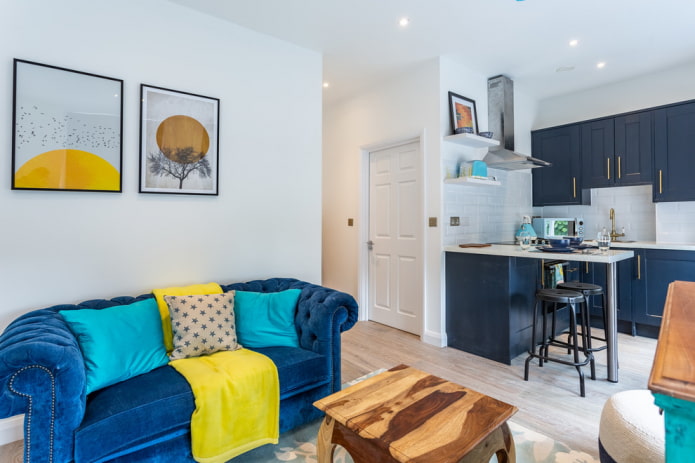 sofa in bright blue in the interior