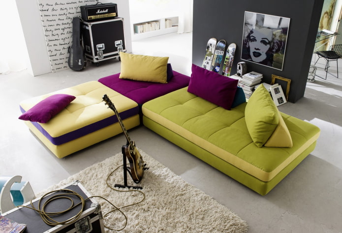 purple-green sofa in the interior purple-green sofa in the interior
