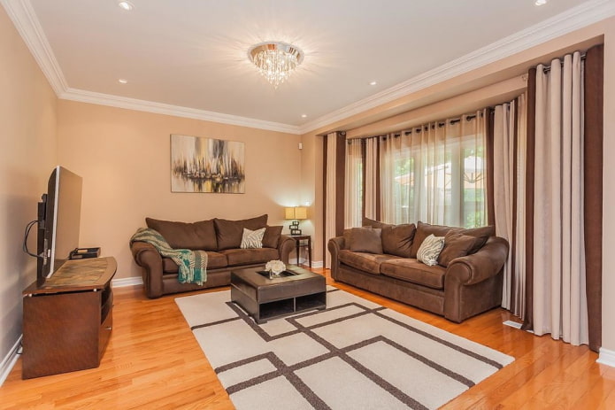 combination of curtains and furniture in the living room