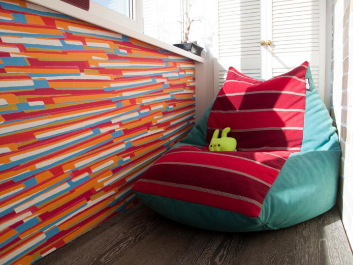 bag-pear in the interior of the balcony