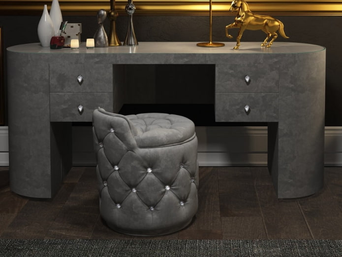 pouf with rhinestones in the interior