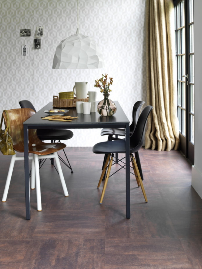 quartz vinyl tiles in the dining room