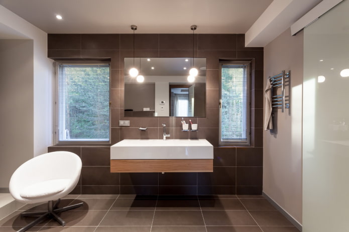 grout for brown tiles in the interior