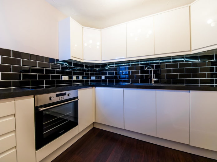 white grout for tiles in the interior