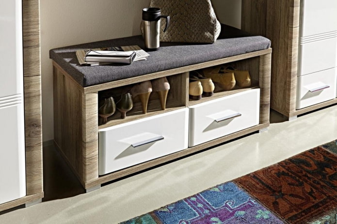 shoe rack with a seat in the interior of the hallway