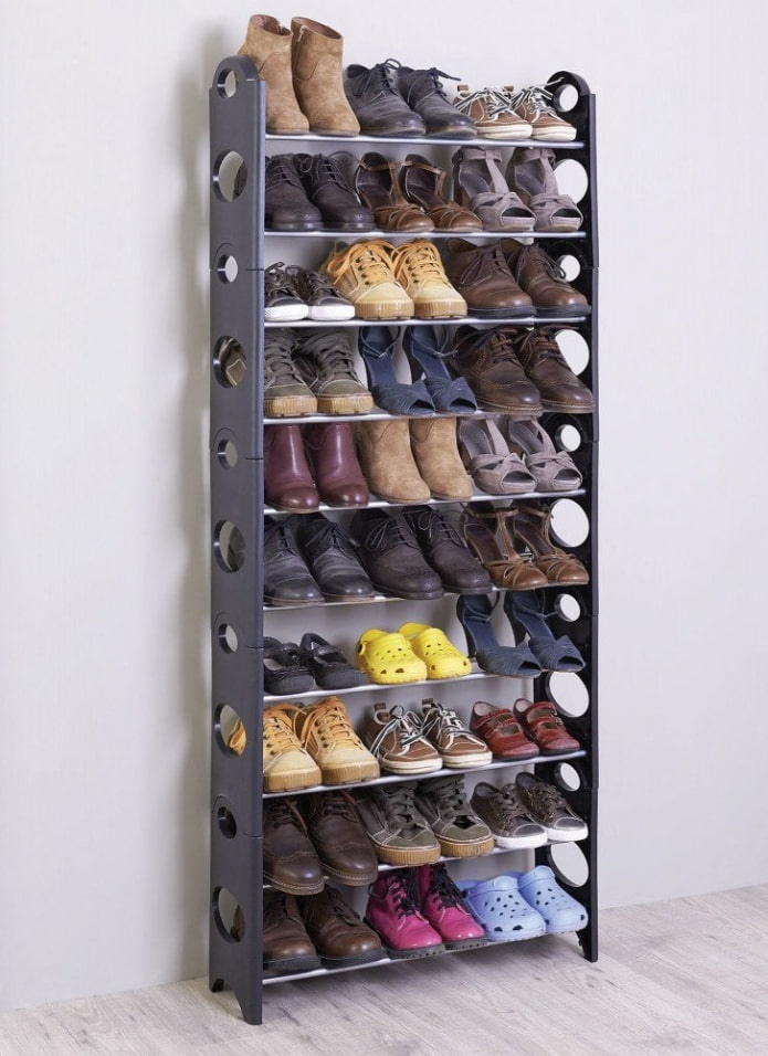 narrow shoe rack in the interior of the hallway
