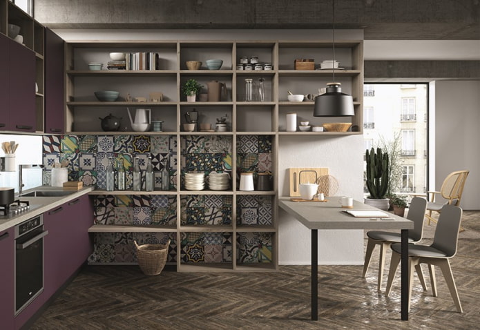 rack for dishes in the interior rack for dishes in the interior