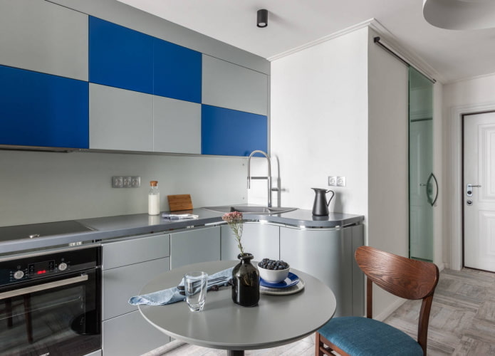 Rounded pedestal Rounded pedestal