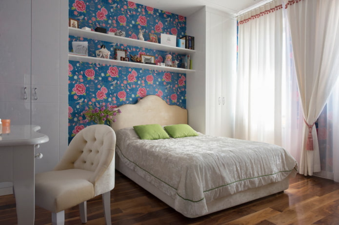 decorating a bedroom for a teenage girl