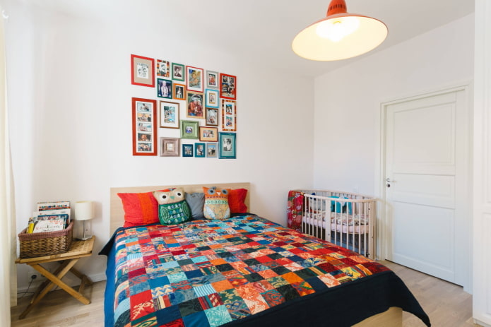 Baby cot in the bedroom