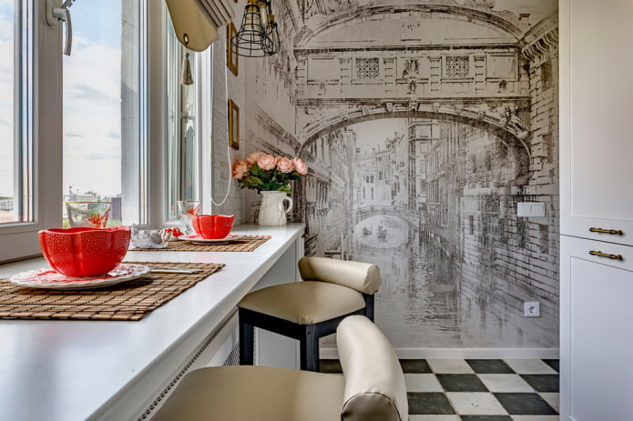 Wallpaper in the kitchen
