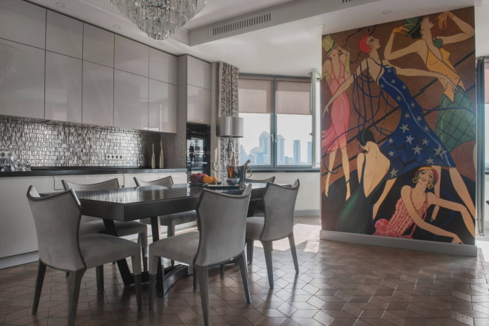 Panel in the kitchen-dining room