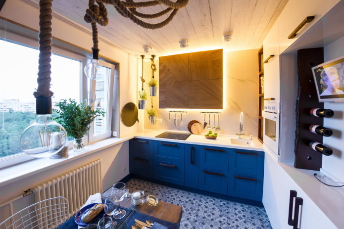 Corner kitchen in a nautical style