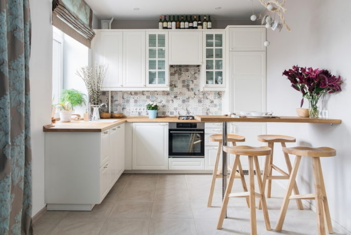 Table top by the table Table top by the table