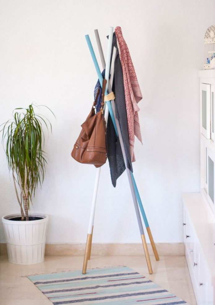 Ready hanger Ready hanger