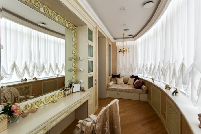 loggia design in classic style