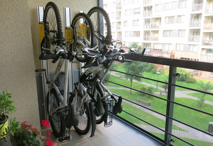 balcony space design