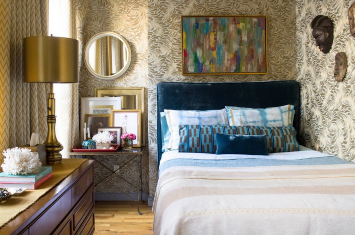 interior decoration in eclectic style