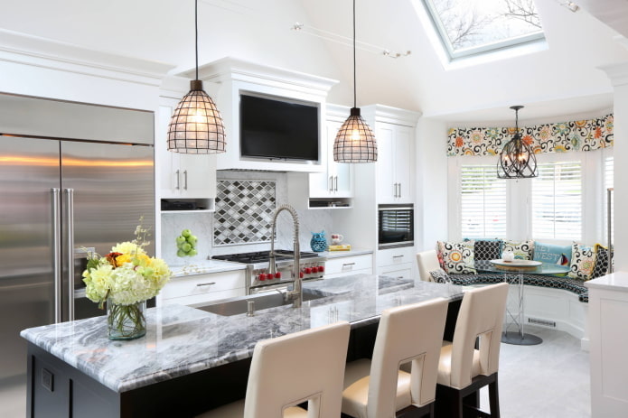 Island in the kitchen with a bay window