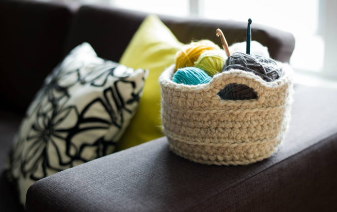 Crochet basket for needlework Crochet basket for needlework
