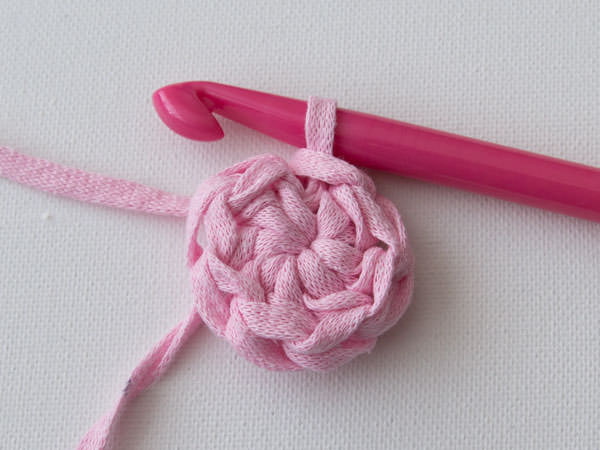 We tighten the ring We tighten the ring