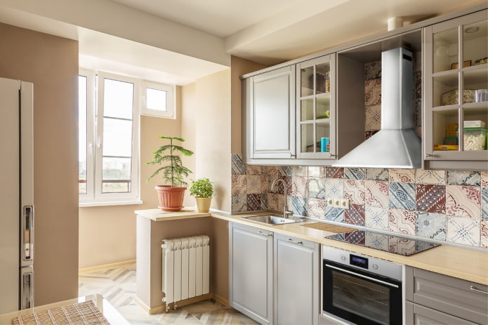 small kitchen layout