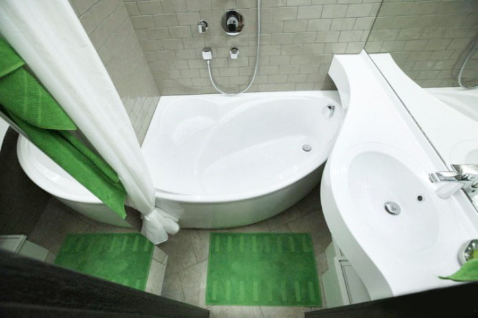 Small bath Small bath