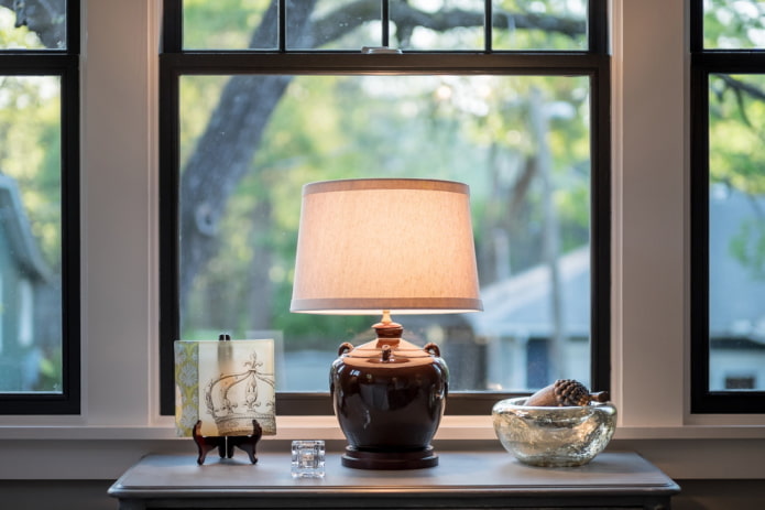 Lamp on the bedside table