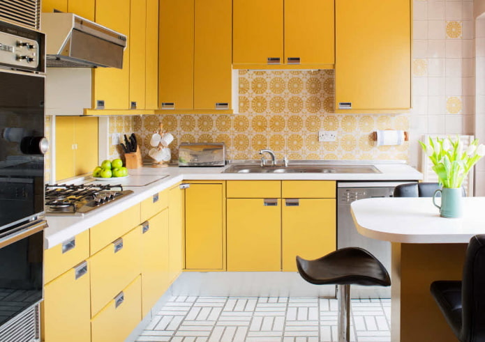 finishing the kitchen in yellow tones finishing the kitchen in yellow tones