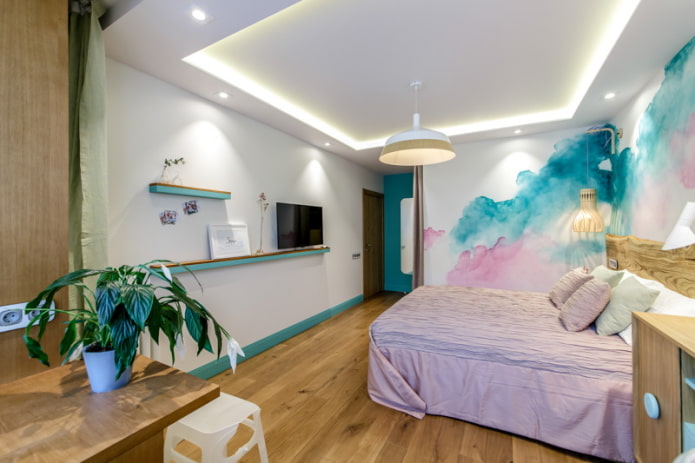 chandelier and spotlights