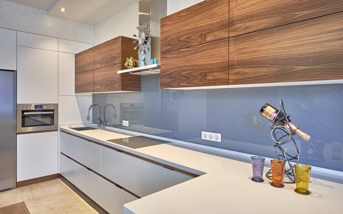 plastic in the decoration of the kitchen apron plastic in the decoration of the kitchen apron